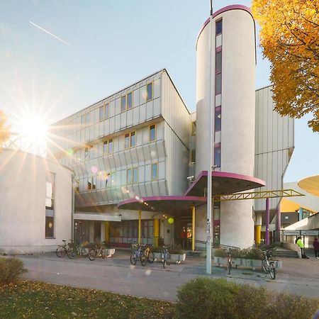 Olympiaworld-Landessportzentrum Innsbruck Exteriör bild